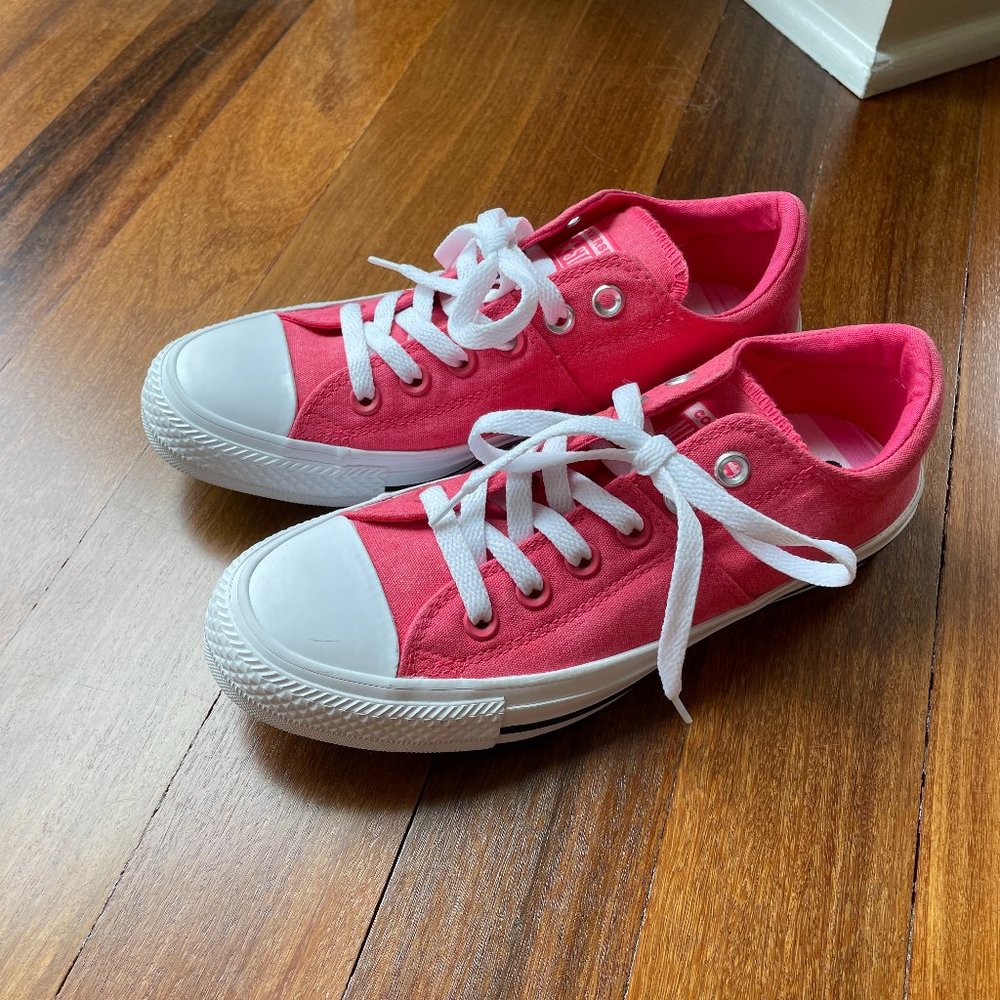 NEW Converse - Chuck Taylor Sz 7 All Star Madison Low “Strawberry Jam”
